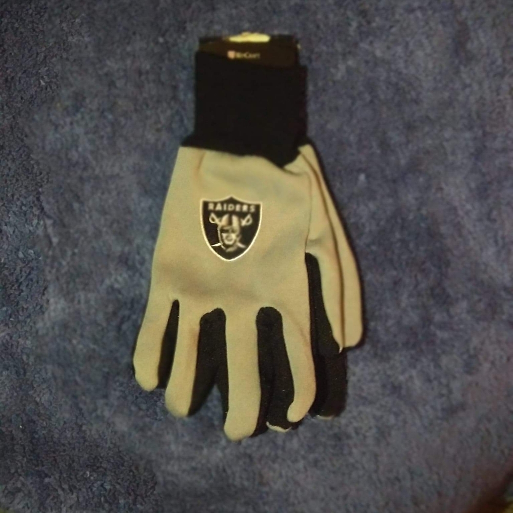 Gloves